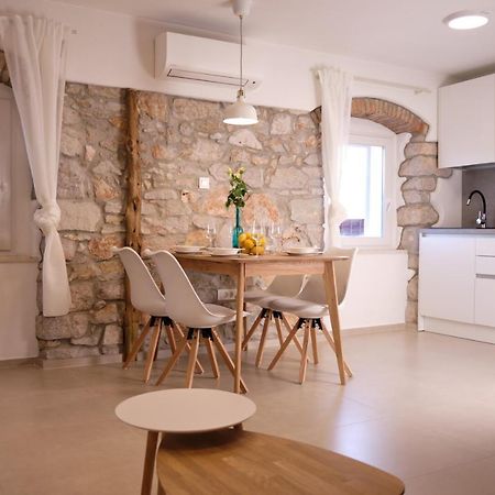 Apartment House Bucul Mali Lošinj Eksteriør billede